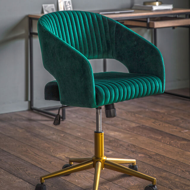 Murray Swivel Chair Green Velvet