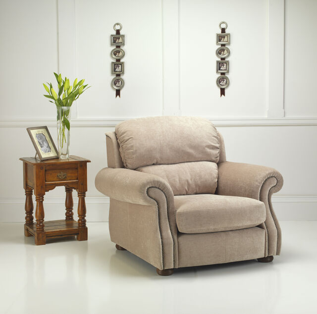 Harewood single chair