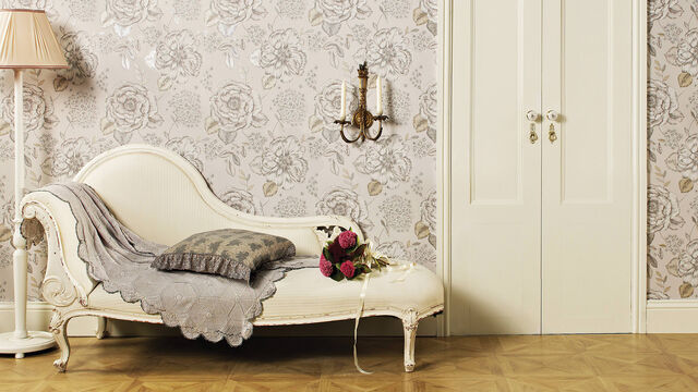 French Chaise Room